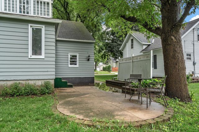 516 E School Street, Owatonna, MN 55060
