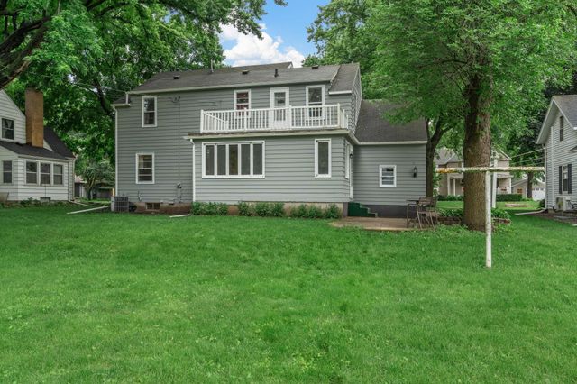 516 E School Street, Owatonna, MN 55060