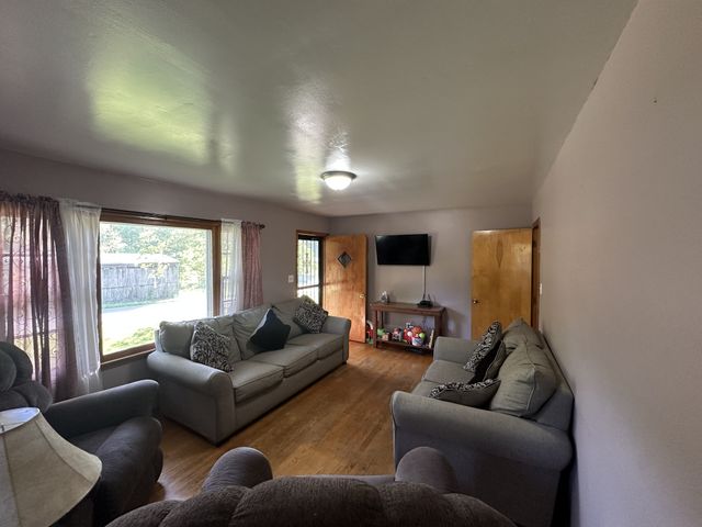 202 Maggart Rd, Elmwood, TN 38560