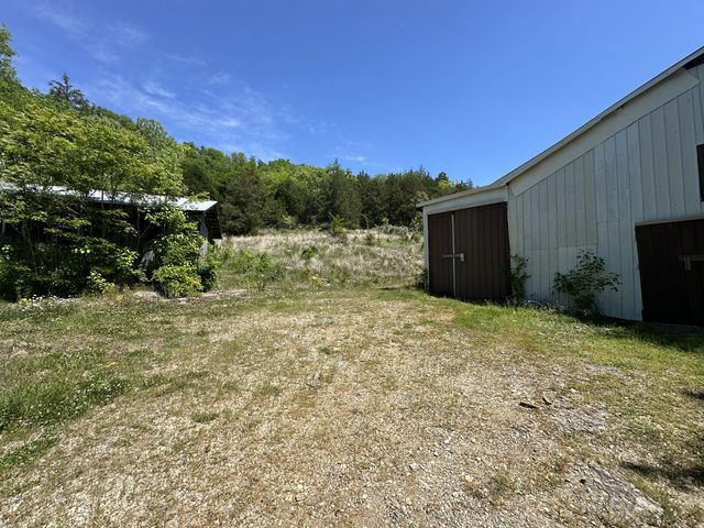 202 Maggart Rd, Elmwood, TN 38560