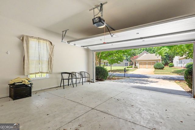 102 Magic Lily Drive, Griffin, GA 30223
