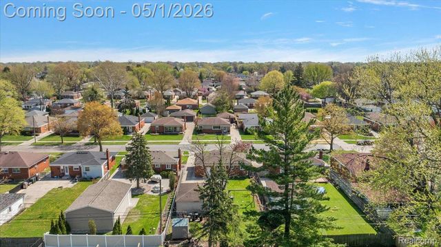 26313 Princeton Street, St. Clair Shores, MI 48081