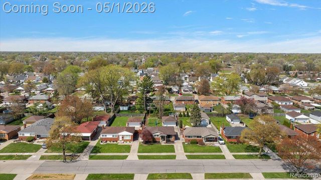 26313 Princeton Street, St. Clair Shores, MI 48081