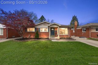 26313 Princeton Street, St. Clair Shores, MI 48081