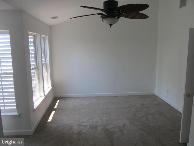 36 RIVER LN, Delanco, NJ 08075