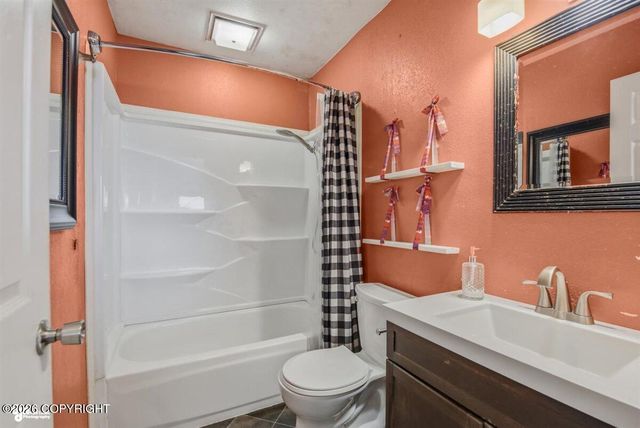 8100 E 20th Avenue, Anchorage, AK 99504