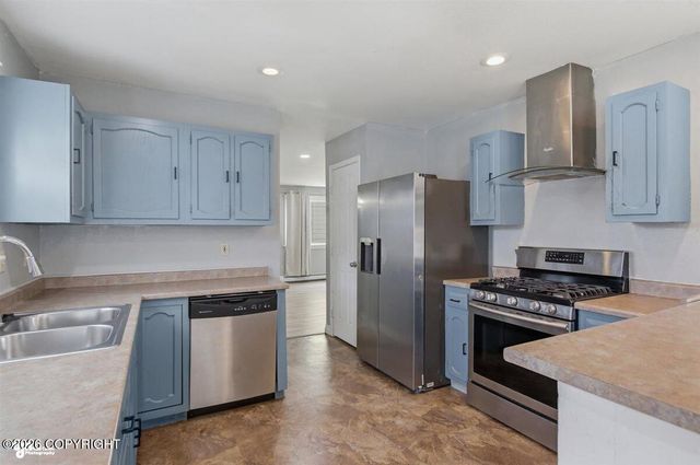 8100 E 20th Avenue, Anchorage, AK 99504