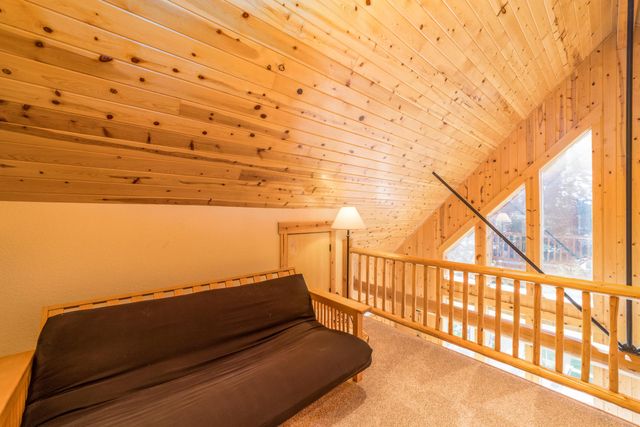 1612 Prairie Falcon Drive, Redmond, OR 97756