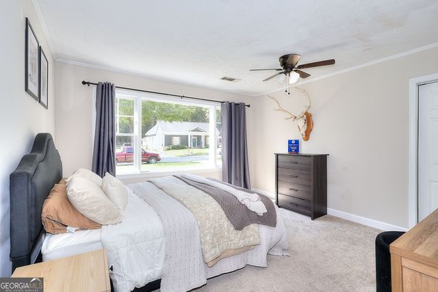 186 S Forest Avenue, Social Circle, GA 30025