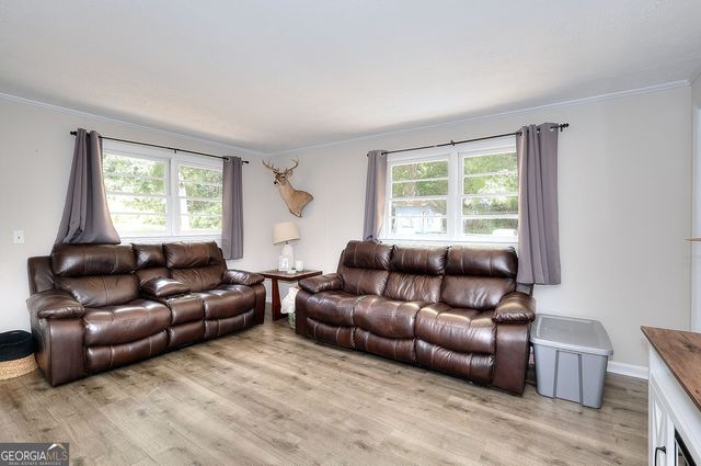 186 S Forest Avenue, Social Circle, GA 30025