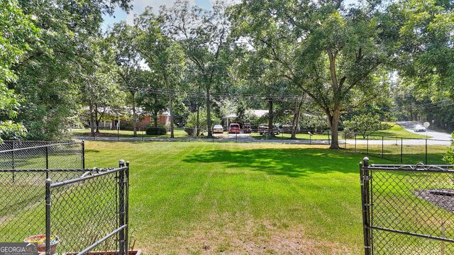 186 S Forest Avenue, Social Circle, GA 30025
