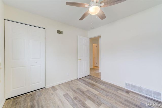 10127 Monarch Drive, Riverview, MO 63136