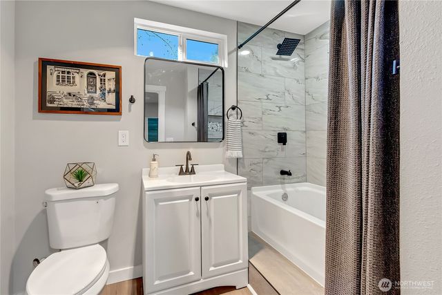 2411 Queets Avenue, Hoquiam, WA 98550