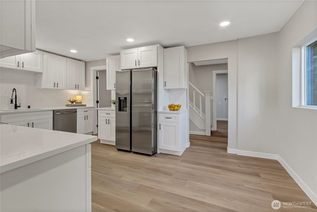 2411 Queets Avenue, Hoquiam, WA 98550