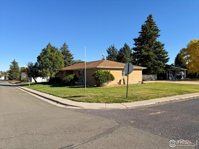 1695 6th St, Limon, CO 80828