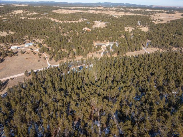 11937 MOUNTAIN LION LN, Hot Springs, SD 57747