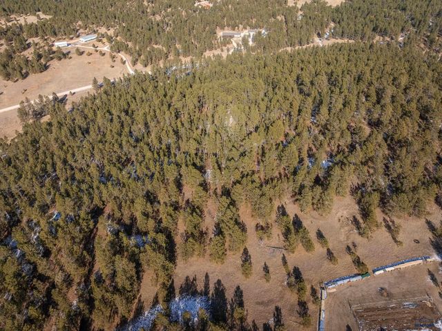 11937 MOUNTAIN LION LN, Hot Springs, SD 57747