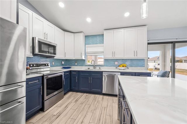 1203 NW 4th ST, Cape Coral, FL 33993