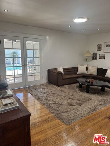 4900 Ethel Avenue, Sherman Oaks, CA 91423