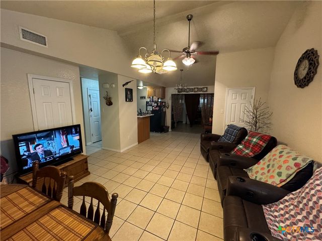 1617 S Harley Drive, Harker Heights, TX 76548