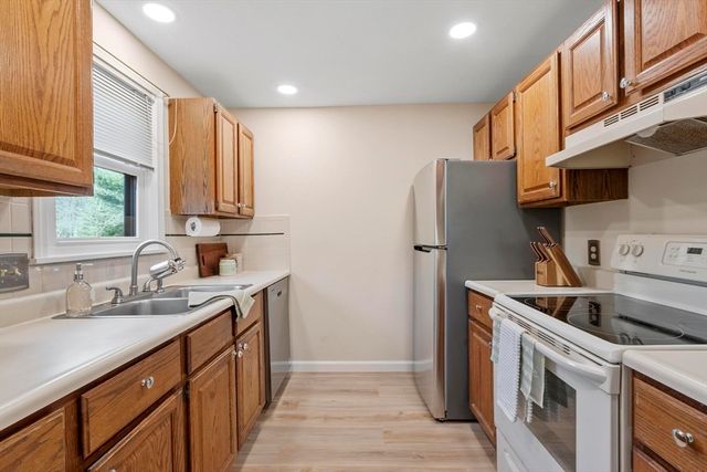 37 Drake Rd 37, Fitchburg, MA 01420