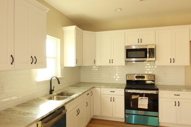 190 Avocada Drive Drive, Santee, SC 29142