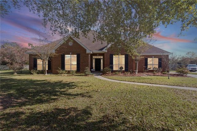 10621 Sassaman Court, Daphne, AL 36526