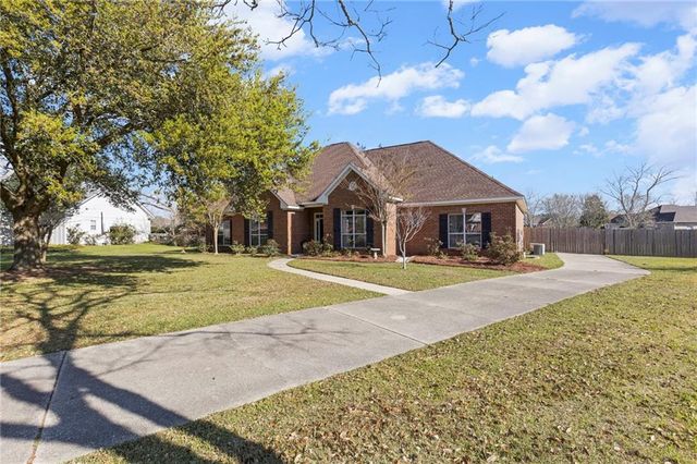 10621 Sassaman Court, Daphne, AL 36526