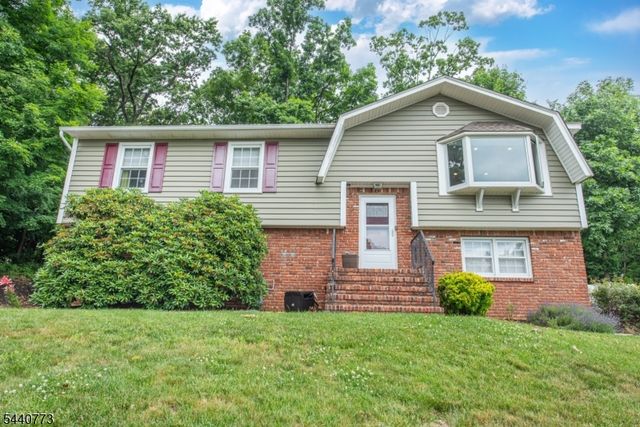 646 Reba Rd, Mount Arlington Boro, NJ 07850