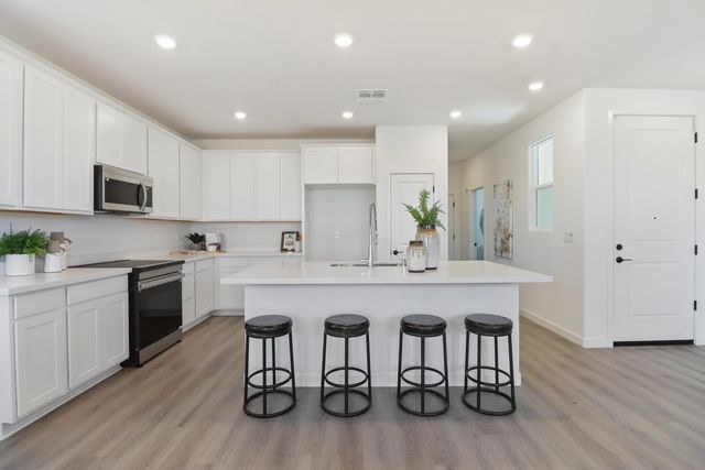 1108 Ashera St, Rocklin, CA 95765