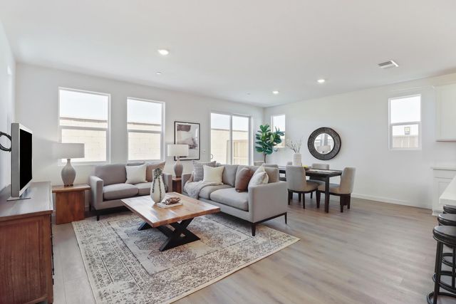 1108 Ashera St, Rocklin, CA 95765