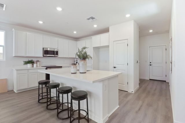 1108 Ashera St, Rocklin, CA 95765