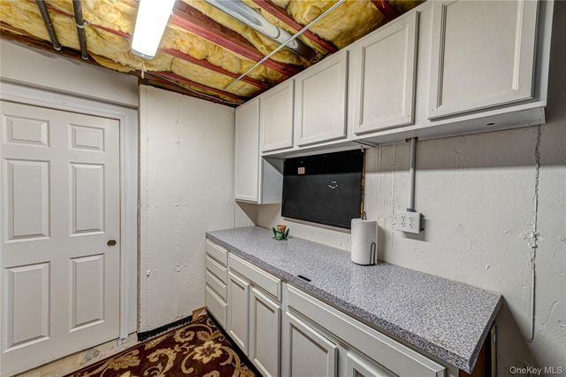 78 Cranberry Circle, Medford, NY 11763