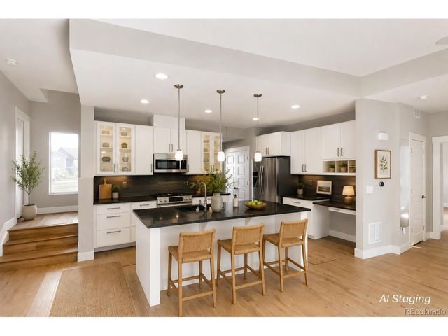 5434 N Verbena St, Denver, CO 80238