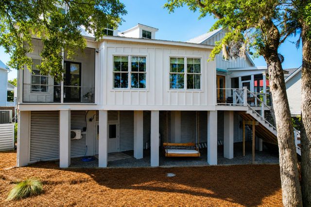 227 Palmetto Bluff, Mount Pleasant, SC 29464