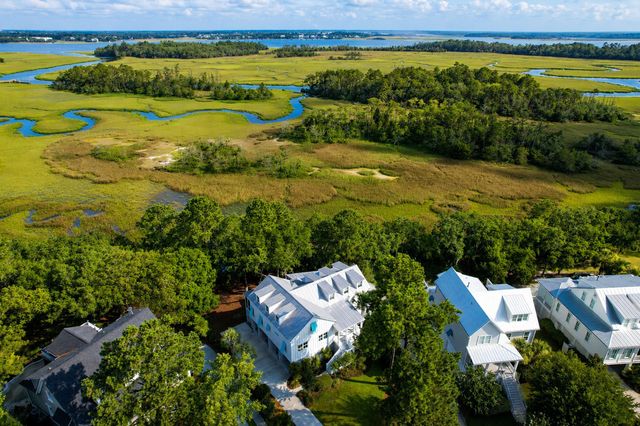 227 Palmetto Bluff, Mount Pleasant, SC 29464