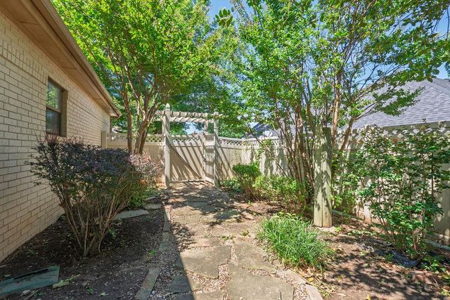 3 Brentwood Place, Shawnee, OK 74804