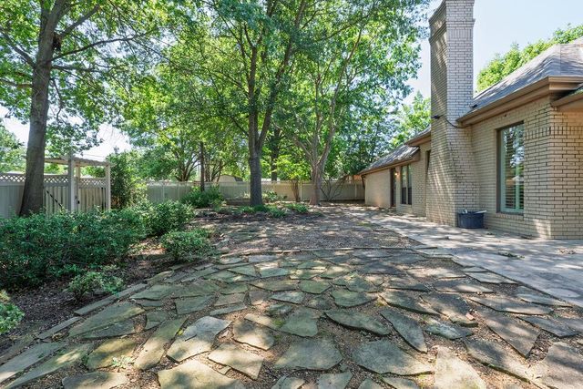 3 Brentwood Place, Shawnee, OK 74804