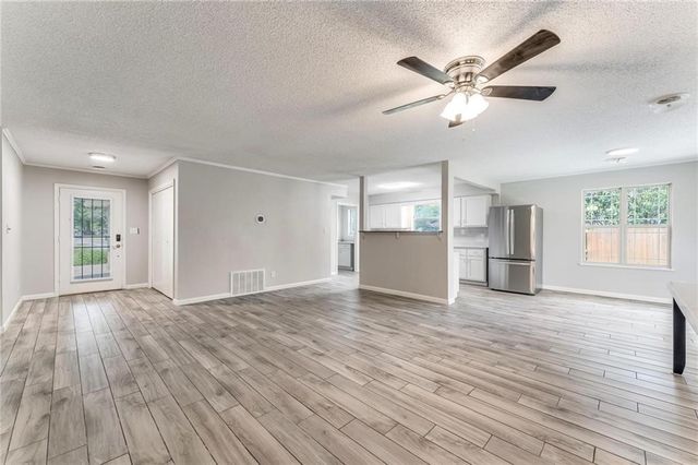 303 Indian Trail, Springdale, AR 72764