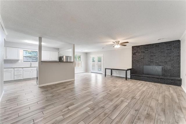 303 Indian Trail, Springdale, AR 72764