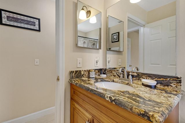 574 SW Fairview Avenue, Port Saint Lucie, FL 34983