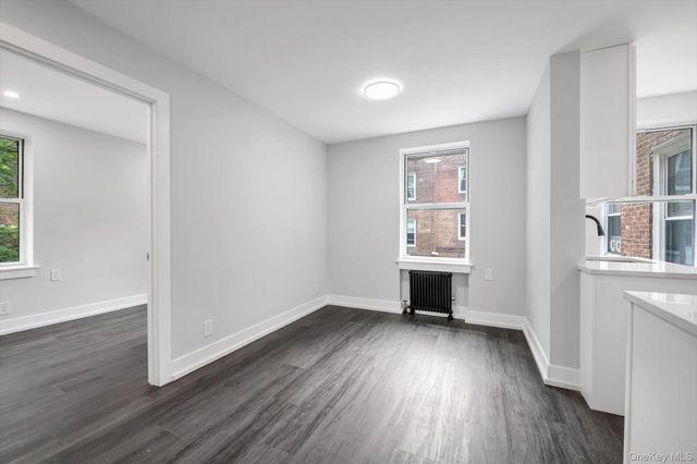78-06 Main Street 2L, Flushing, NY 11367