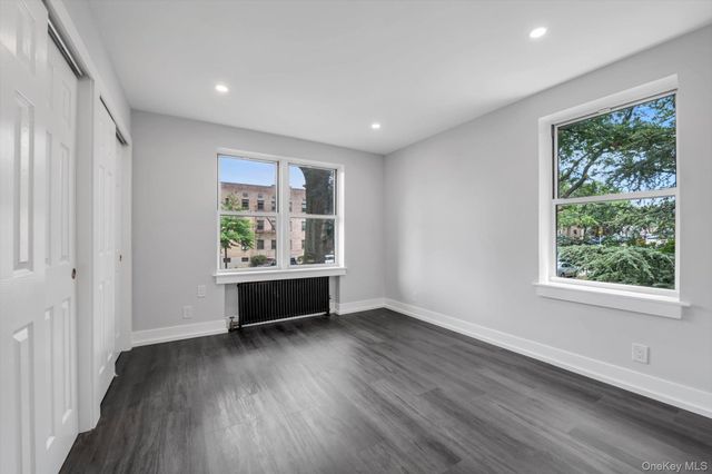 78-06 Main Street 2L, Flushing, NY 11367