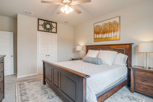 1912 Kit Fox Run, Mesquite, TX 75181