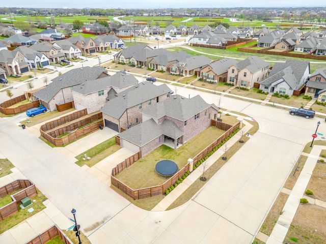 1912 Kit Fox Run, Mesquite, TX 75181