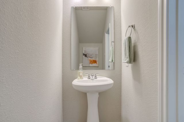 1912 Kit Fox Run, Mesquite, TX 75181