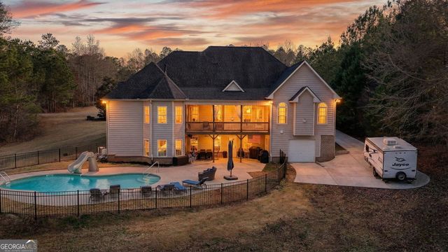 32 River Rapids Drive, Forsyth, GA 31029