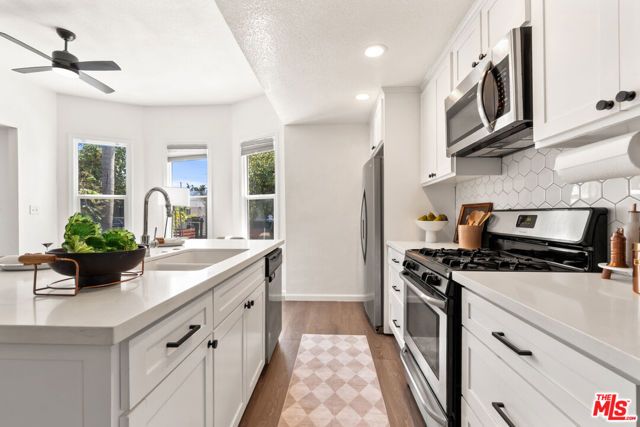 5623 Homeside Avenue, Los Angeles, CA 90016
