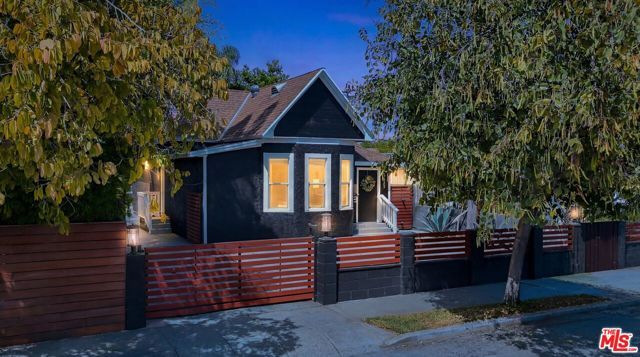 5623 Homeside Avenue, Los Angeles, CA 90016