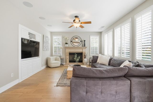 3156 Griffon Ct, Simi Valley, CA 93065